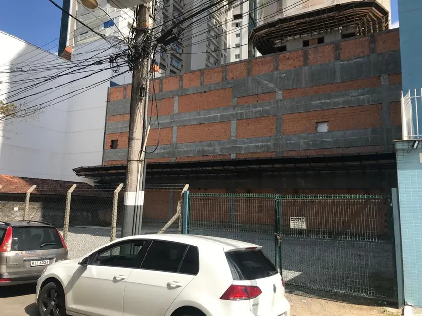 Terreno / Lote à venda, 528m2 em Centro, Balneario Camboriu - SC - imagem 5 Foto 5 de Terreno / Lote à venda, 528m2 em Centro, Balneario Camboriu - SC