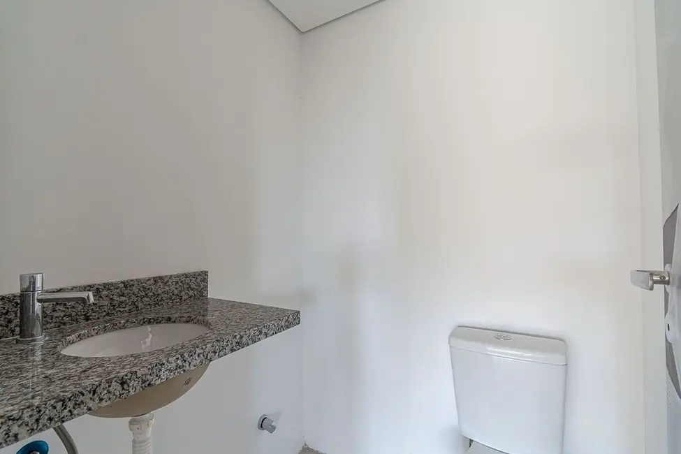 Apartamento com 2 quartos à venda, 77m2 em Centro, Canoas - RS - imagem 6 Foto 6 de Apartamento com 2 quartos à venda, 77m2 em Centro, Canoas - RS