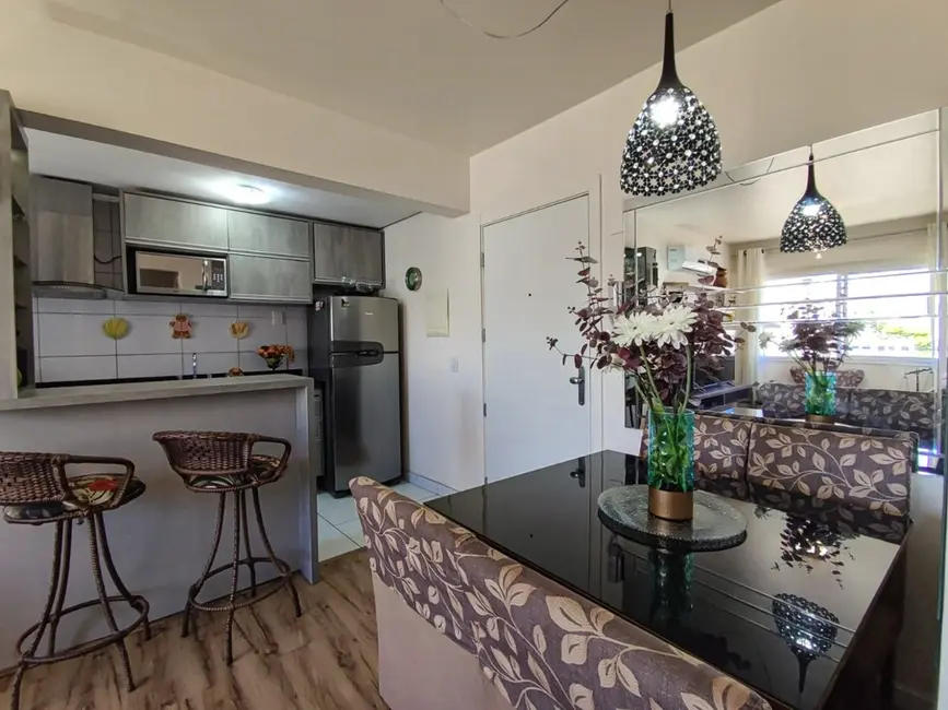 Foto 5 de Apartamento com 2 quartos à venda, 56m2 em Centro, Canoas - RS