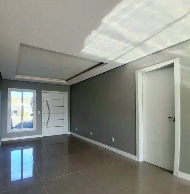 Casa com 3 quartos à venda, 118m2 em Estância Velha, Canoas - RS - imagem 5 Foto 5 de Casa com 3 quartos à venda, 118m2 em Estância Velha, Canoas - RS