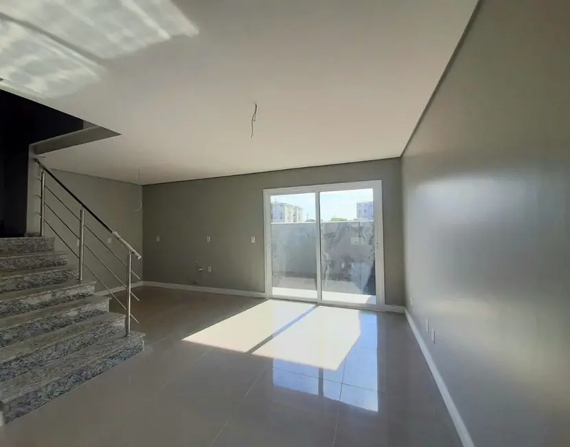 Casa com 3 quartos à venda, 118m2 em Estância Velha, Canoas - RS - imagem 6 Foto 6 de Casa com 3 quartos à venda, 118m2 em Estância Velha, Canoas - RS