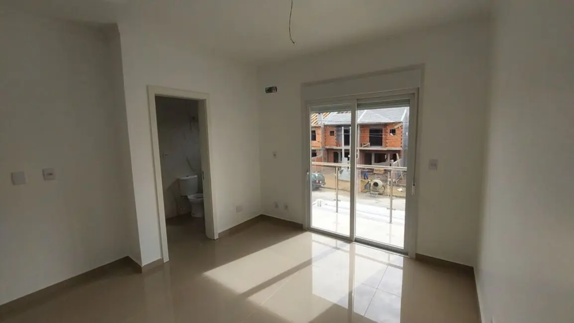 Foto 6 de Casa com 3 quartos à venda, 116m2 em Igara, Canoas - RS