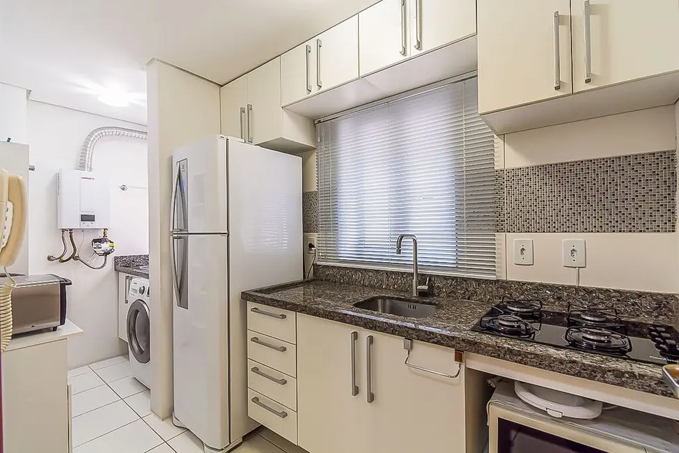 Foto 7 de Apartamento com 2 quartos à venda, 63m2 em Nossa Senhora das Graças, Canoas - RS