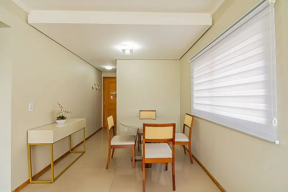 Foto 5 de Apartamento com 2 quartos à venda, 63m2 em Nossa Senhora das Graças, Canoas - RS