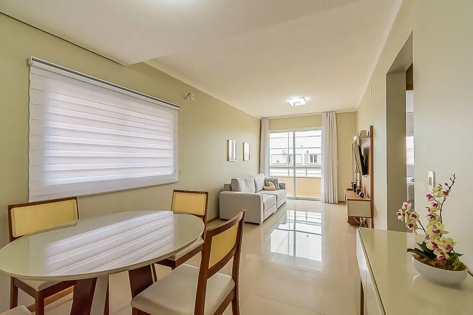 Foto 6 de Apartamento com 2 quartos à venda, 63m2 em Nossa Senhora das Graças, Canoas - RS