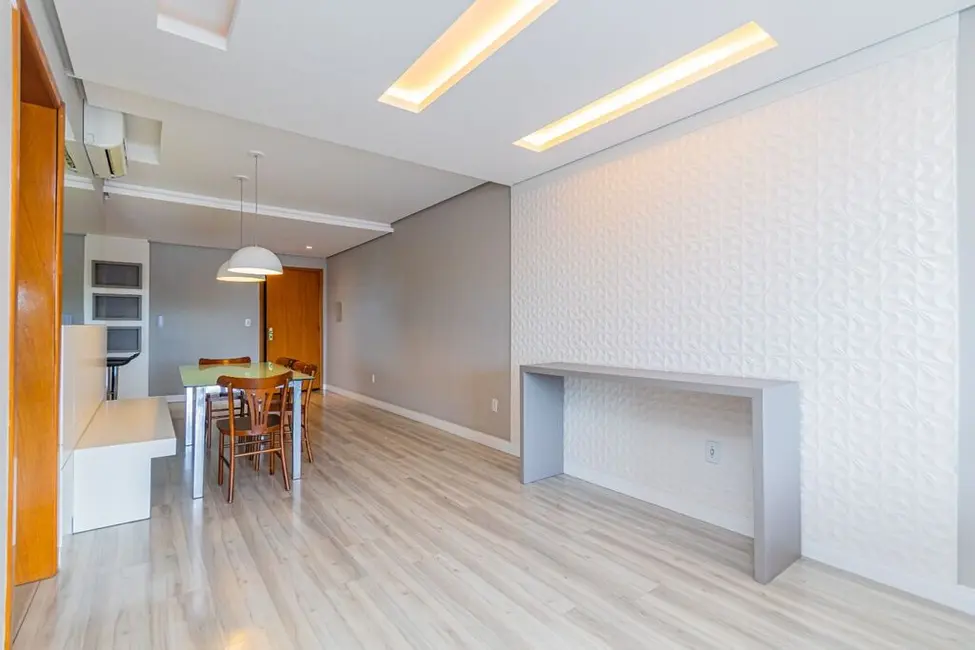 Foto 9 de Apartamento com 2 quartos à venda, 87m2 em Nossa Senhora das Graças, Canoas - RS