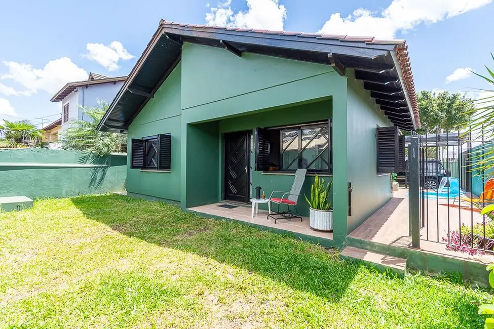 Foto 1 de Casa com 2 quartos à venda, 107m2 em São José, Canoas - RS