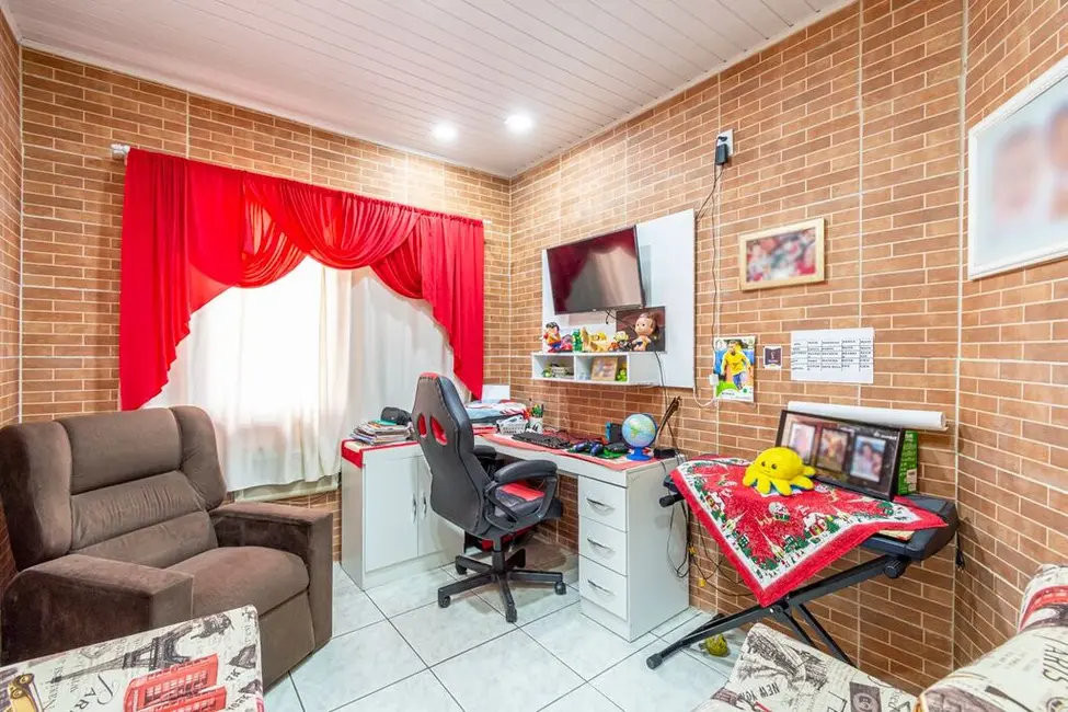 Casa com 3 quartos à venda, 62m2 em São José, Canoas - RS - imagem 7 Foto 7 de Casa com 3 quartos à venda, 62m2 em São José, Canoas - RS
