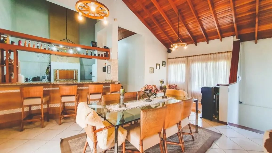 Foto 8 de Fazenda / Haras com 4 quartos à venda, 182m2 em Lomba Grande, Novo Hamburgo - RS