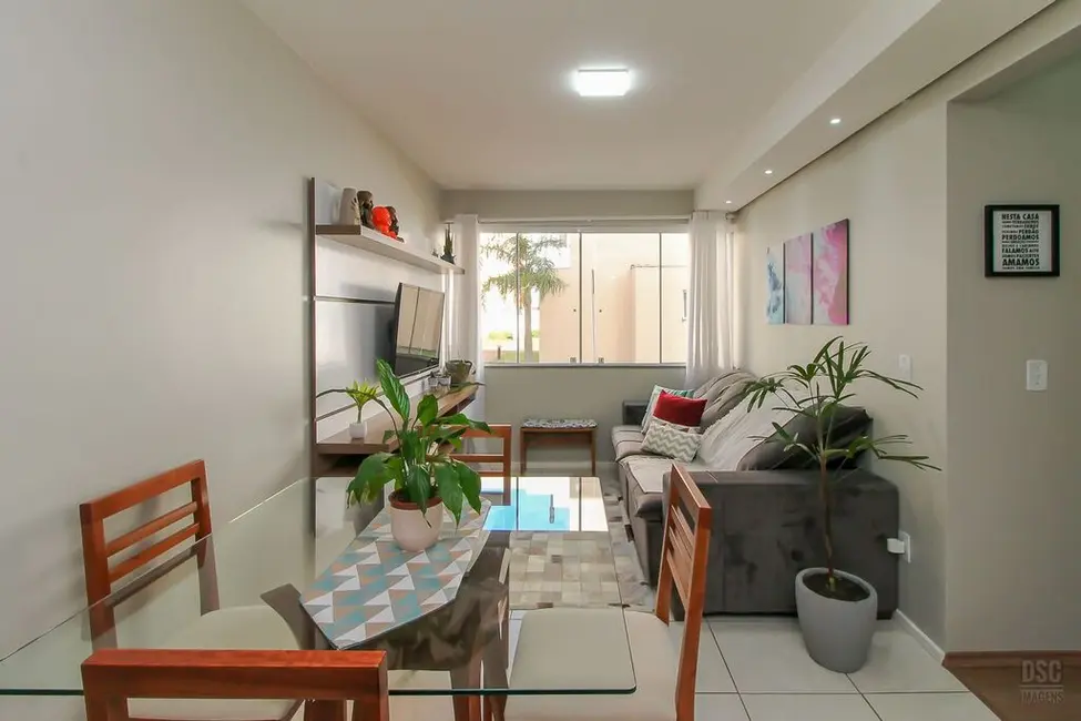 Foto 2 de Apartamento com 2 quartos à venda, 51m2 em Hípica, Porto Alegre - RS