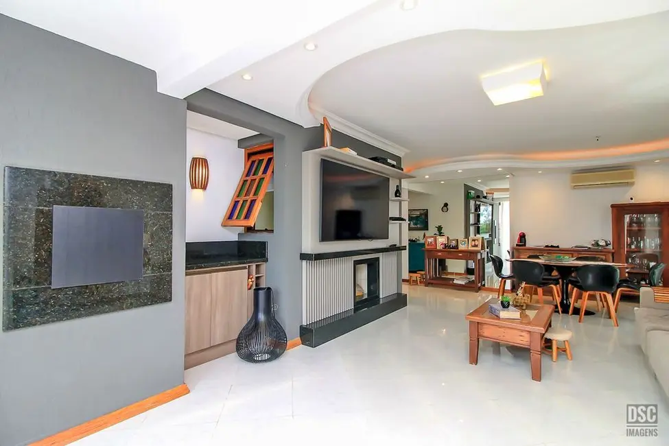 Apartamento com 3 quartos à venda, 122m2 em Praia de Belas, Porto Alegre - RS - imagem 6 Foto 6 de Apartamento com 3 quartos à venda, 122m2 em Praia de Belas, Porto Alegre - RS