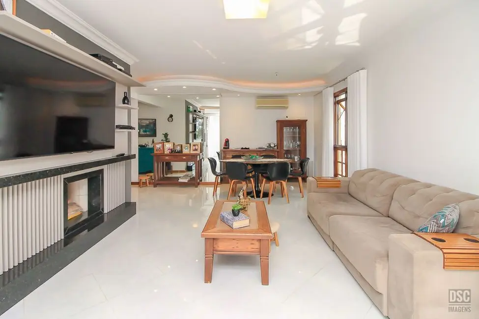 Apartamento com 3 quartos à venda, 122m2 em Praia de Belas, Porto Alegre - RS - imagem 4 Foto 4 de Apartamento com 3 quartos à venda, 122m2 em Praia de Belas, Porto Alegre - RS