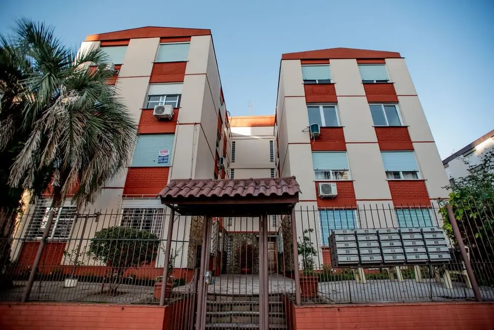 Foto 1 de Apartamento com 2 quartos à venda, 58m2 em Passo da Areia, Porto Alegre - RS
