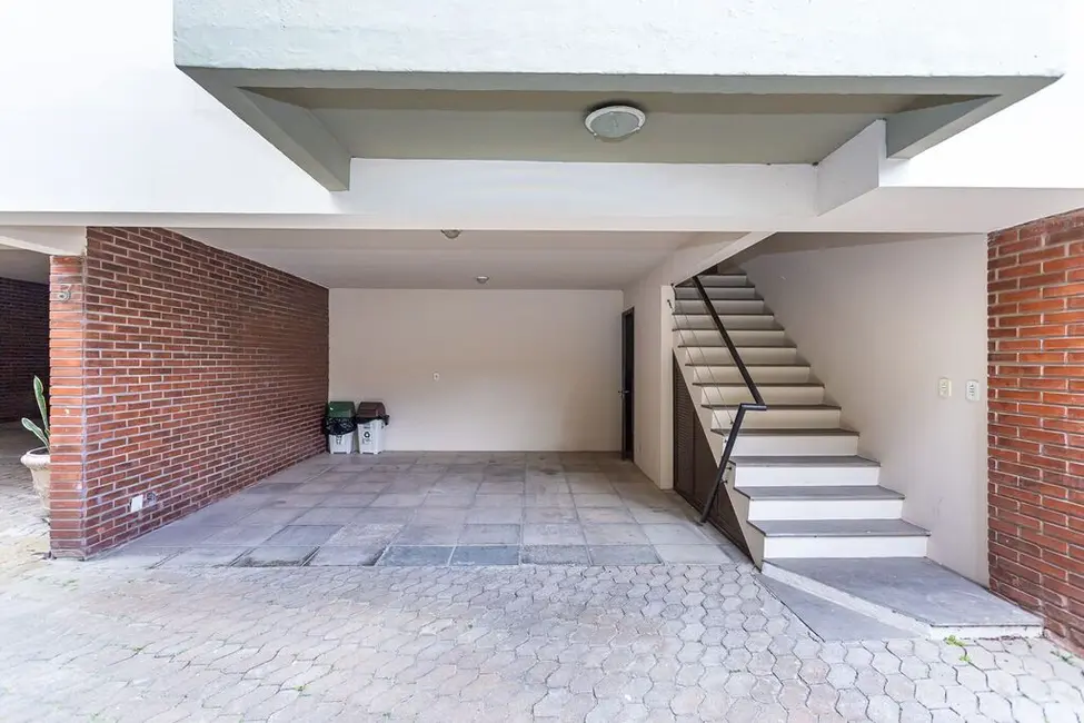 Foto 2 de Casa de Condomínio com 3 quartos à venda, 200m2 em Vila Assunção, Porto Alegre - RS