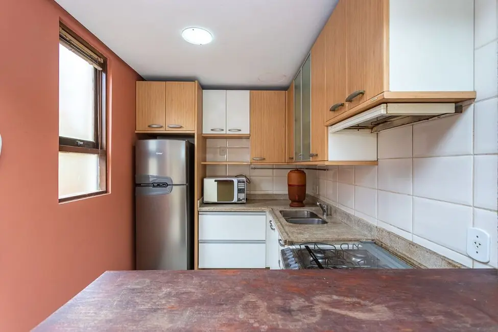 Foto 8 de Casa de Condomínio com 3 quartos à venda, 200m2 em Vila Assunção, Porto Alegre - RS