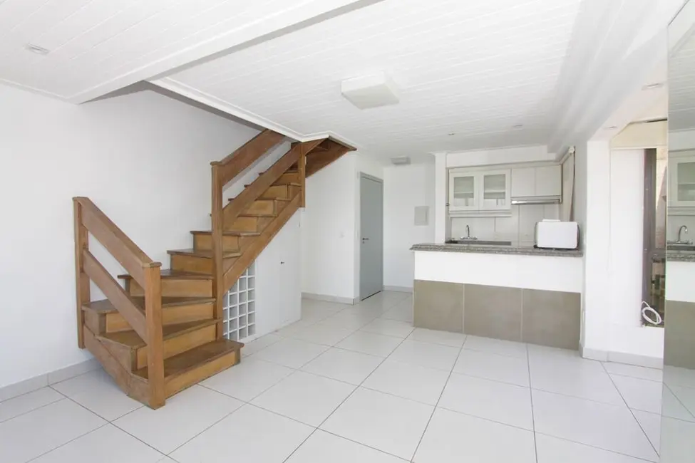 Foto 4 de Cobertura com 1 quarto à venda, 61m2 em Independência, Porto Alegre - RS