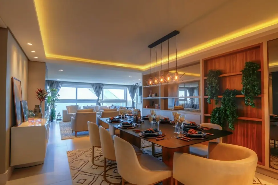 Cobertura com 3 quartos à venda, 351m2 em Vila Assunção, Porto Alegre - RS - imagem 8 Foto 8 de Cobertura com 3 quartos à venda, 351m2 em Vila Assunção, Porto Alegre - RS