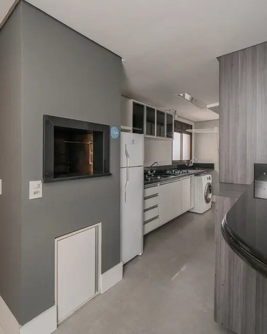 Foto 8 de Apartamento com 2 quartos à venda, 67m2 em Passo da Areia, Porto Alegre - RS