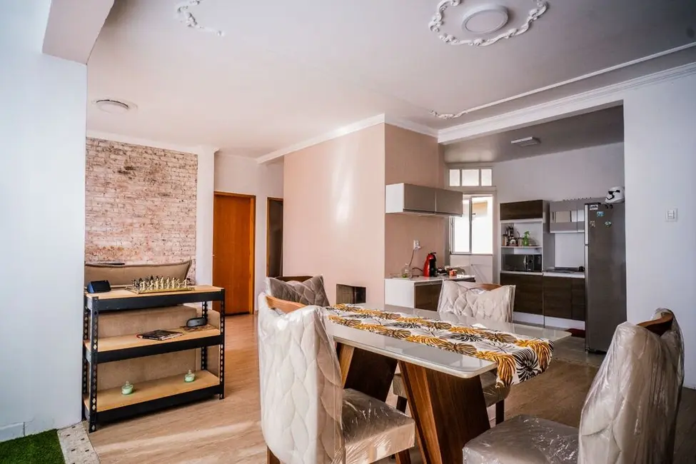 Foto 5 de Apartamento com 2 quartos à venda, 90m2 em São João, Porto Alegre - RS