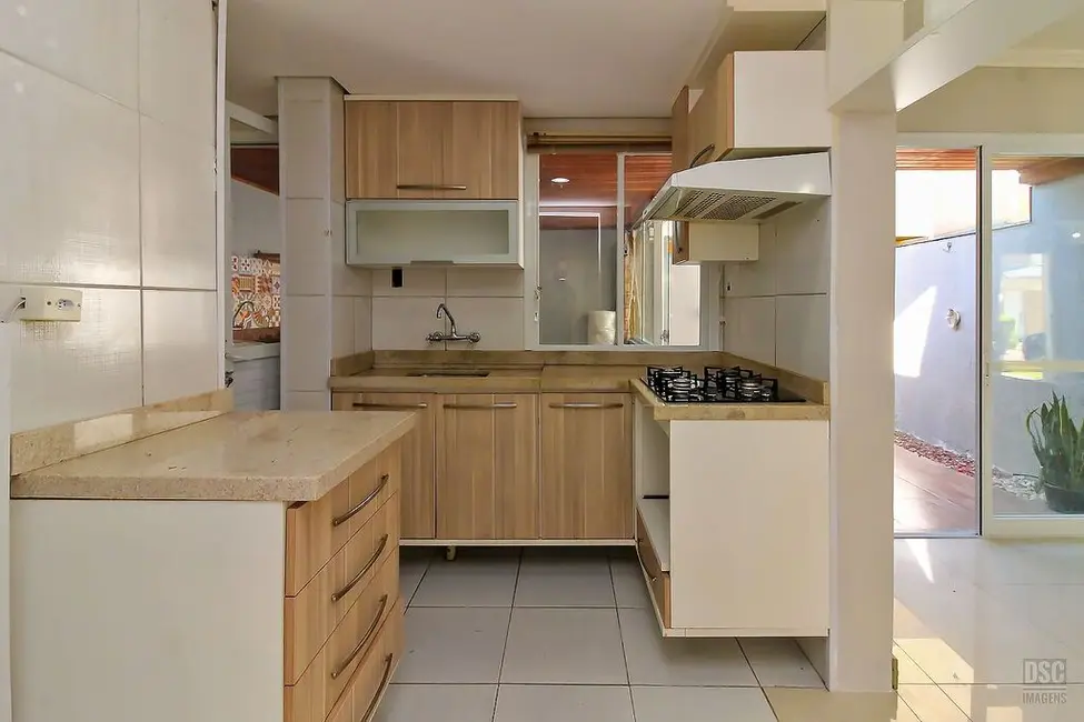 Foto 4 de Casa de Condomínio com 3 quartos à venda, 135m2 em Hípica, Porto Alegre - RS