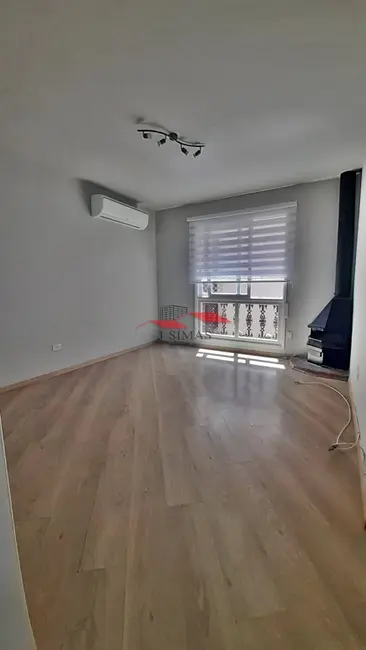 Foto 4 de Apartamento com 2 quartos à venda, 65m2 em Passo da Areia, Porto Alegre - RS