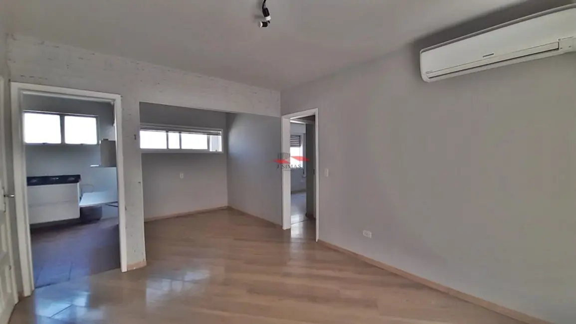 Foto 1 de Apartamento com 2 quartos à venda, 65m2 em Passo da Areia, Porto Alegre - RS