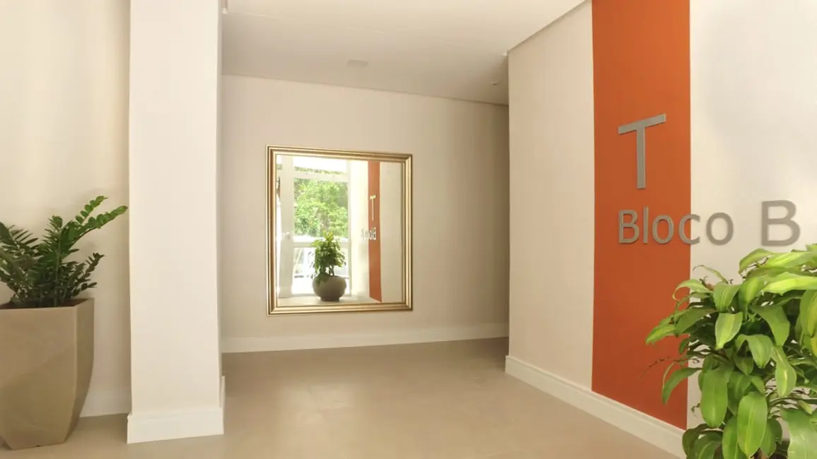 Foto 3 de Apartamento com 2 quartos à venda, 57m2 em Santo Antônio, Porto Alegre - RS