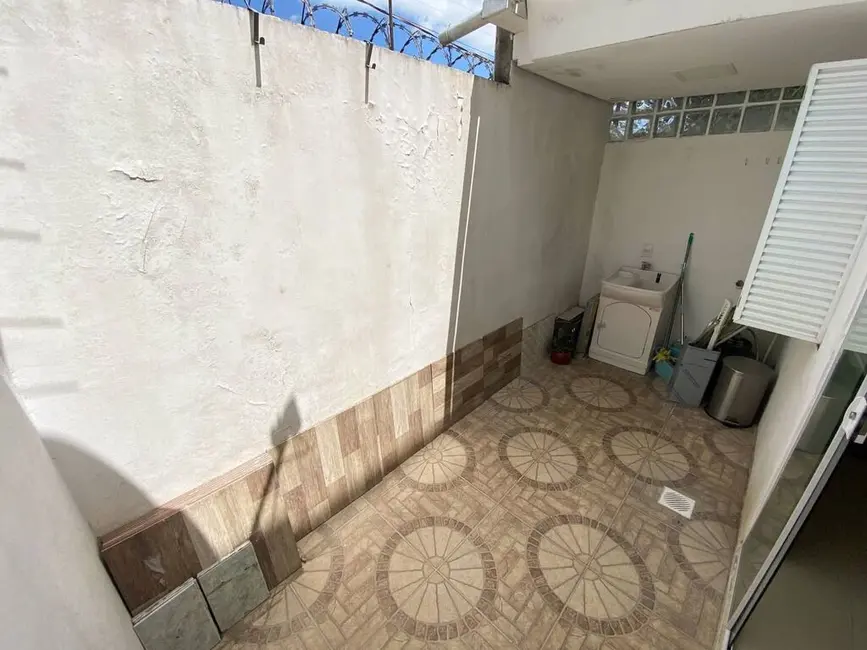 Casa de Condomínio com 3 quartos à venda, 99m2 em Sarandi, Porto Alegre - RS - imagem 8 Foto 8 de Casa de Condomínio com 3 quartos à venda, 99m2 em Sarandi, Porto Alegre - RS