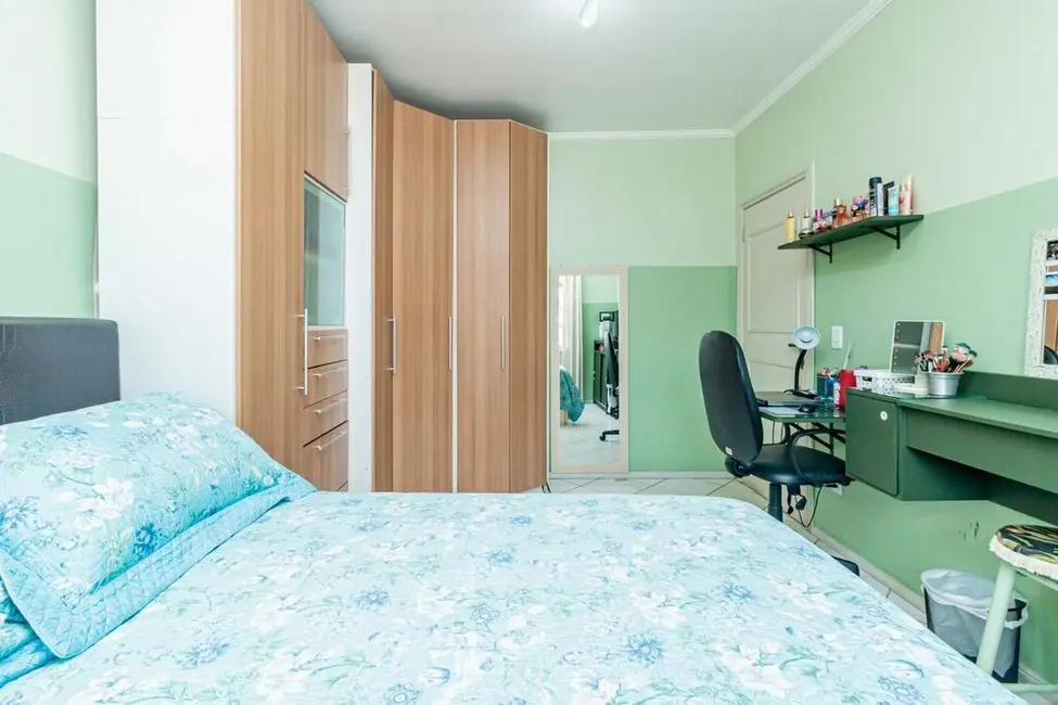 Foto 7 de Casa com 3 quartos à venda, 207m2 em Parque Santa Fé, Porto Alegre - RS