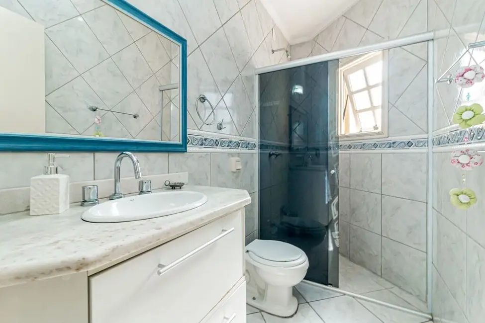 Foto 8 de Casa com 3 quartos à venda, 207m2 em Parque Santa Fé, Porto Alegre - RS