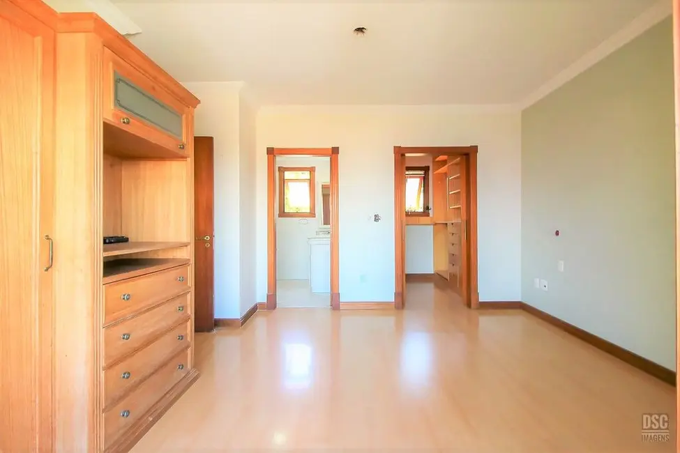 Foto 7 de Casa com 4 quartos à venda, 334m2 em Ipanema, Porto Alegre - RS