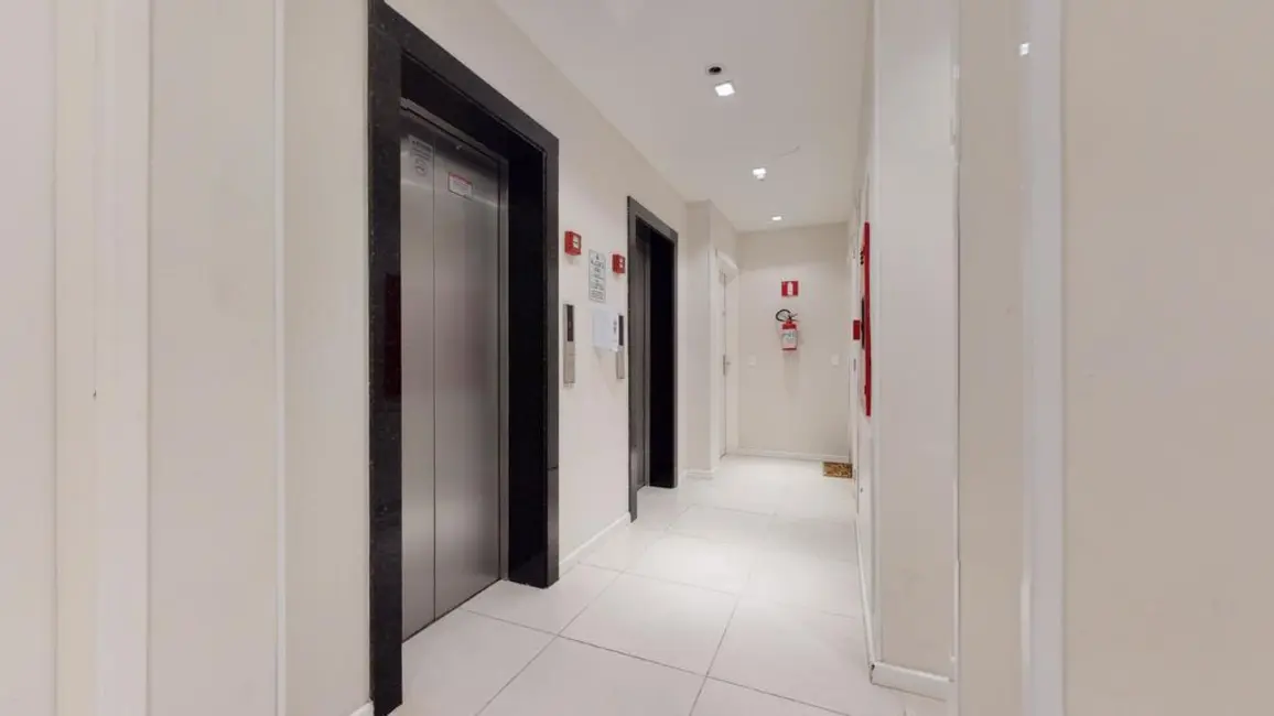 Apartamento com 3 quartos à venda, 75m2 em Jardim Carvalho, Porto Alegre - RS - imagem 8 Foto 8 de Apartamento com 3 quartos à venda, 75m2 em Jardim Carvalho, Porto Alegre - RS