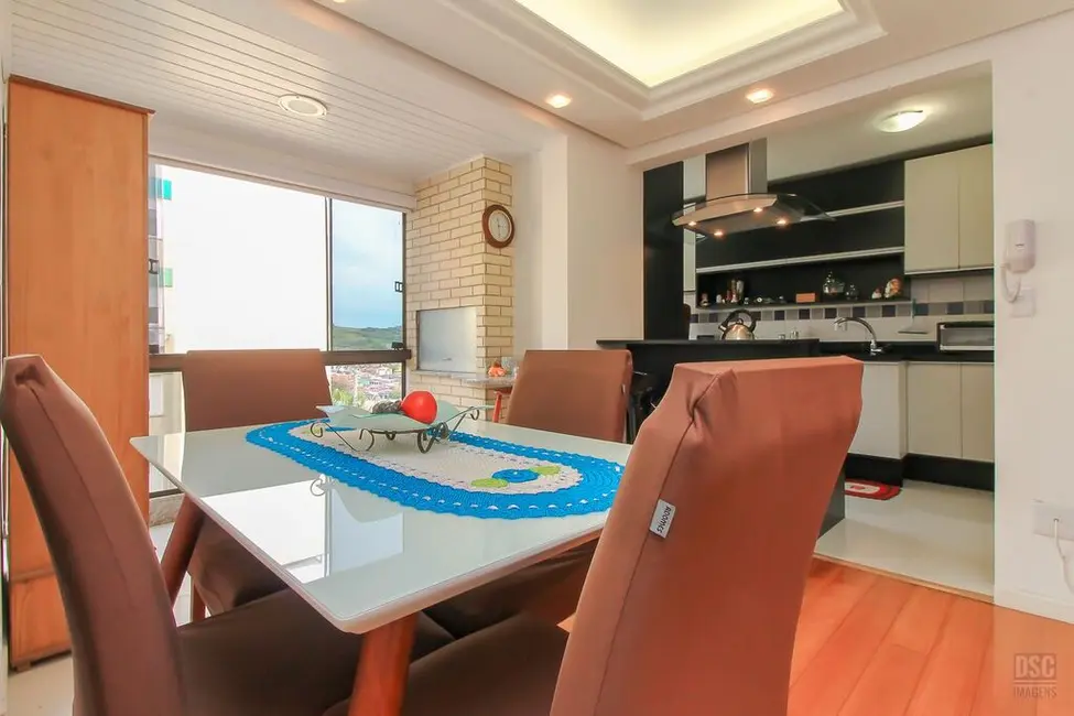 Foto 1 de Apartamento com 3 quartos à venda, 71m2 em Vila Nova, Porto Alegre - RS