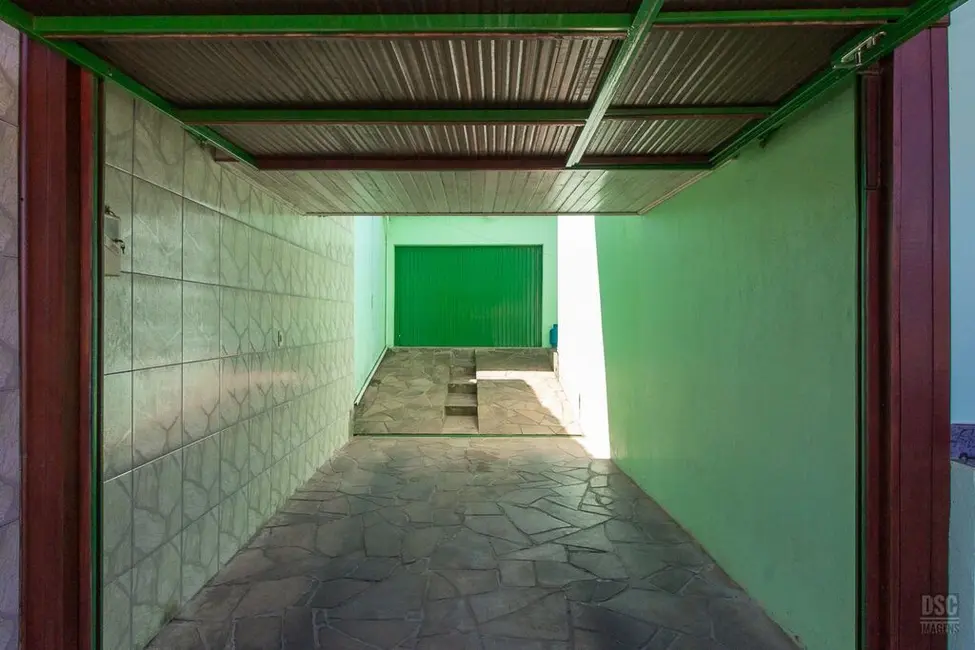 Foto 6 de Casa com 3 quartos à venda, 216m2 em Vila Nova, Porto Alegre - RS