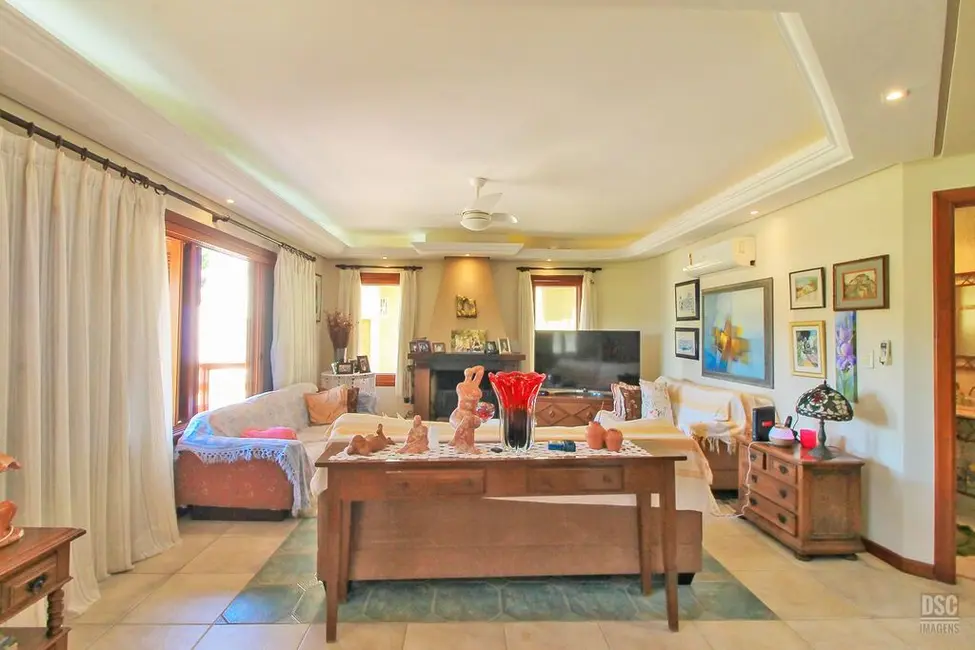 Foto 4 de Casa de Condomínio com 3 quartos à venda, 389m2 em Vila Nova, Porto Alegre - RS