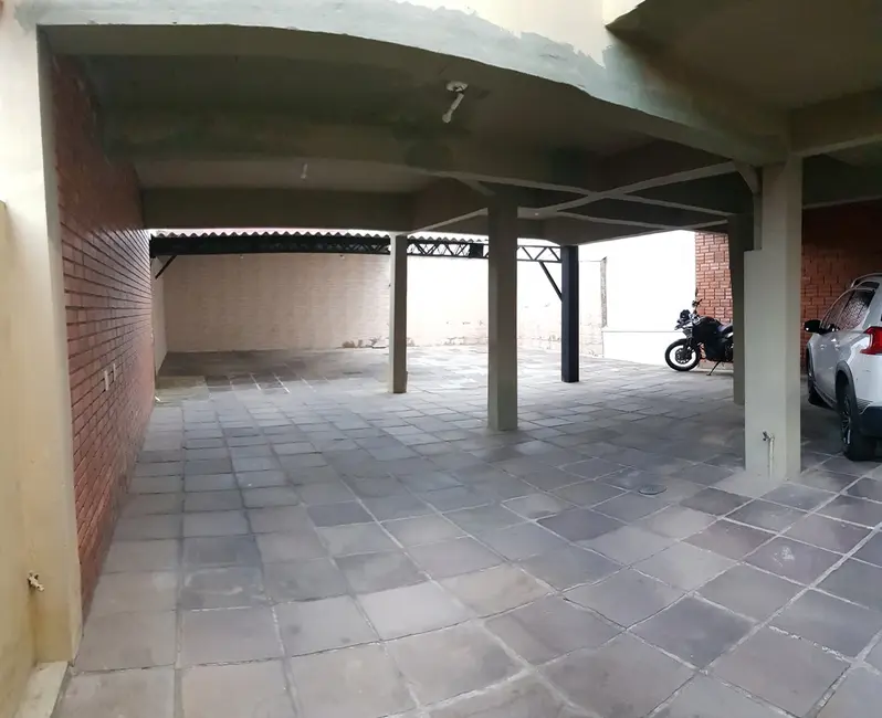 Apartamento com 2 quartos à venda, 43m2 em Vila Ipiranga, Porto Alegre - RS - imagem 9 Foto 9 de Apartamento com 2 quartos à venda, 43m2 em Vila Ipiranga, Porto Alegre - RS