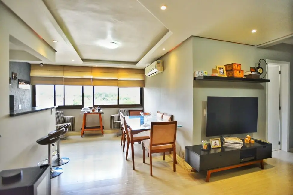 Foto 5 de Apartamento com 3 quartos à venda, 88m2 em Vila Ipiranga, Porto Alegre - RS