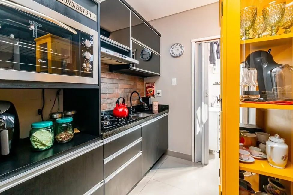 Foto 6 de Apartamento com 3 quartos à venda, 65m2 em São João, Porto Alegre - RS