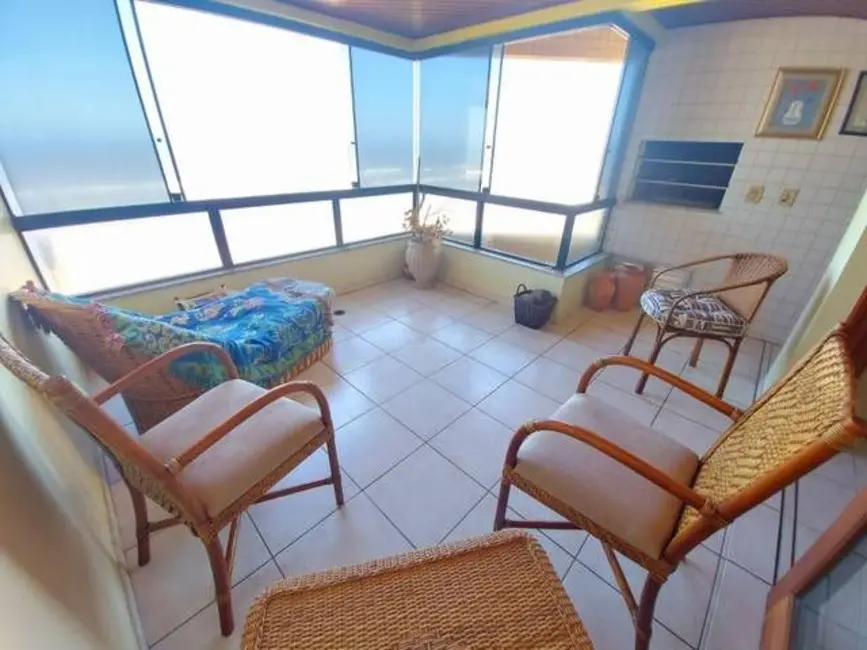 Apartamento com 2 quartos à venda, 78m2 em Centro, Tramandai - RS - imagem 4 Foto 4 de Apartamento com 2 quartos à venda, 78m2 em Centro, Tramandai - RS