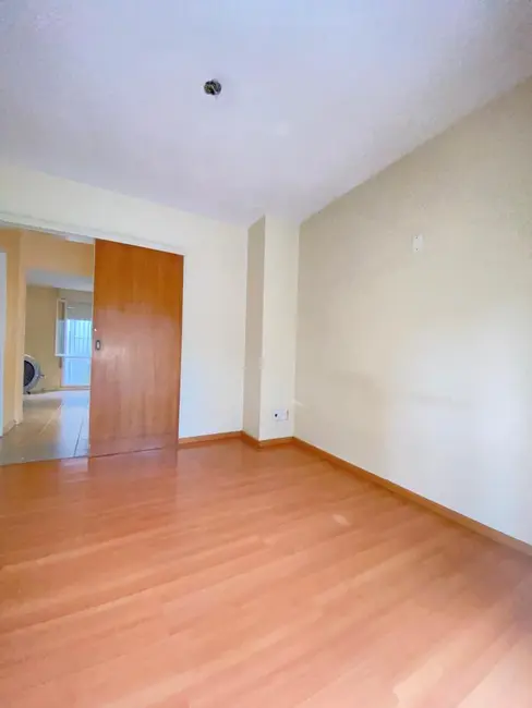 Foto 7 de Apartamento com 2 quartos à venda, 55m2 em São João, Porto Alegre - RS