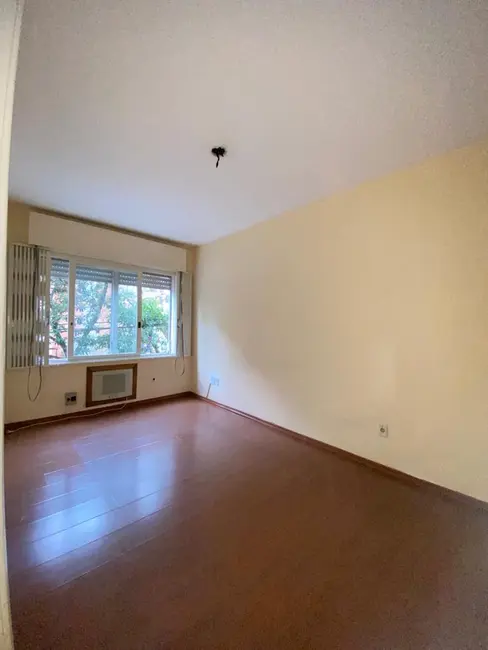 Foto 6 de Apartamento com 2 quartos à venda, 55m2 em São João, Porto Alegre - RS