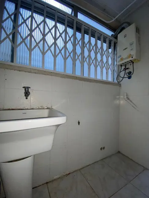 Foto 5 de Apartamento com 2 quartos à venda, 55m2 em São João, Porto Alegre - RS