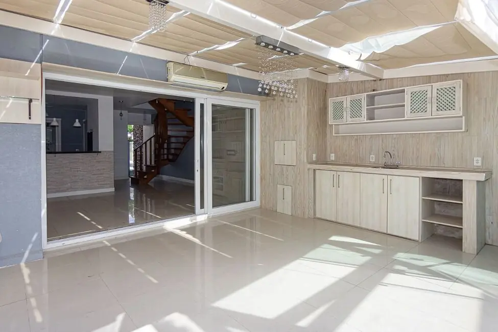 Casa com 3 quartos à venda, 141m2 em Lomba do Pinheiro, Porto Alegre - RS - imagem 6 Foto 6 de Casa com 3 quartos à venda, 141m2 em Lomba do Pinheiro, Porto Alegre - RS