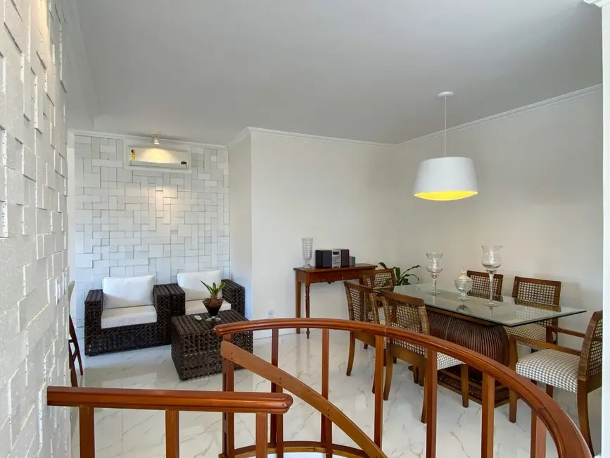 Cobertura com 2 quartos à venda, 229m2 em Menino Deus, Porto Alegre - RS - imagem 6 Foto 6 de Cobertura com 2 quartos à venda, 229m2 em Menino Deus, Porto Alegre - RS