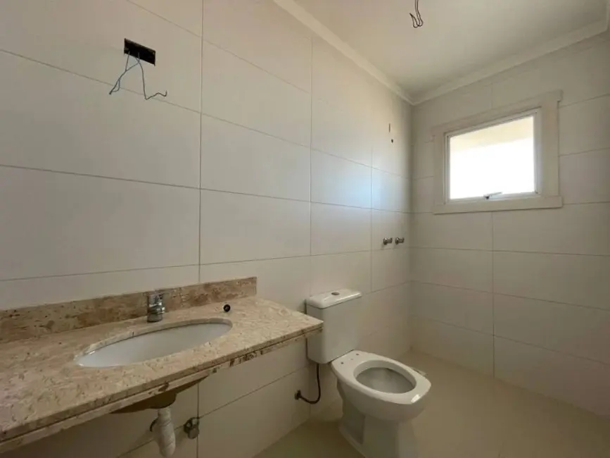 Apartamento com 2 quartos à venda, 80m2 em Centro, Tramandai - RS - imagem 8 Foto 8 de Apartamento com 2 quartos à venda, 80m2 em Centro, Tramandai - RS