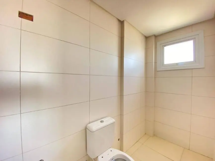 Apartamento com 2 quartos à venda, 72m2 em Centro, Tramandai - RS - imagem 9 Foto 9 de Apartamento com 2 quartos à venda, 72m2 em Centro, Tramandai - RS