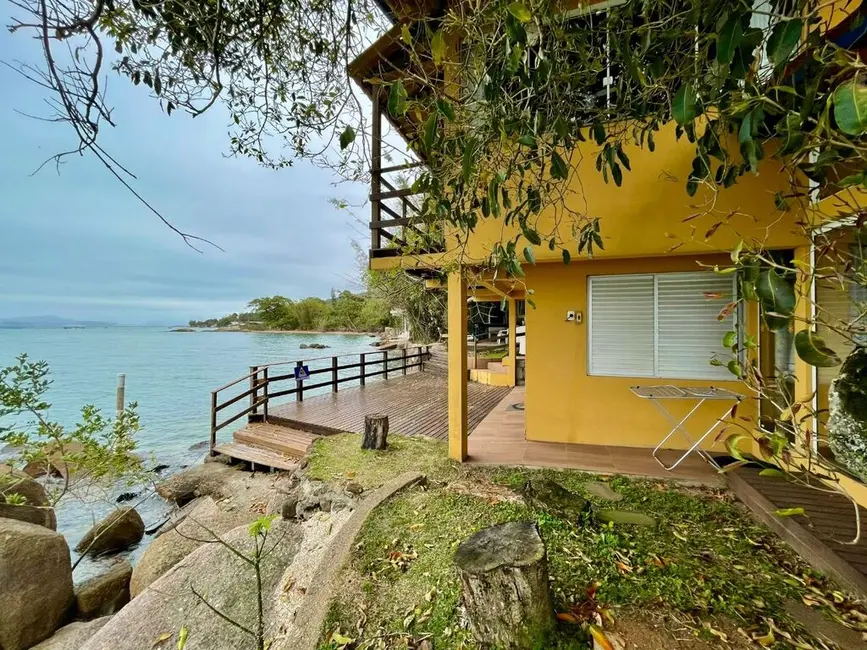 Foto 1 de Casa com 7 quartos à venda, 500m2 em Ribeirão da Ilha, Florianopolis - SC