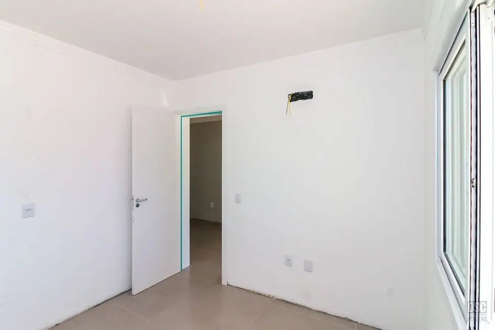 Casa com 3 quartos à venda, 90m2 em Hípica, Porto Alegre - RS - imagem 4 Foto 4 de Casa com 3 quartos à venda, 90m2 em Hípica, Porto Alegre - RS