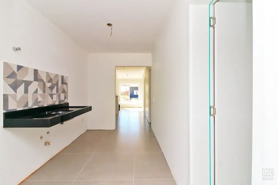 Casa com 3 quartos à venda, 90m2 em Hípica, Porto Alegre - RS - imagem 8 Foto 8 de Casa com 3 quartos à venda, 90m2 em Hípica, Porto Alegre - RS