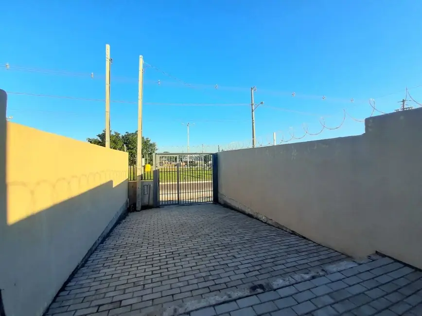 Casa com 2 quartos à venda, 76m2 em São José, Canoas - RS - imagem 3 Foto 3 de Casa com 2 quartos à venda, 76m2 em São José, Canoas - RS